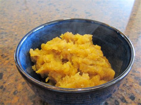 How much fat is in fu fu - mashed yams and plantains - calories, carbs, nutrition