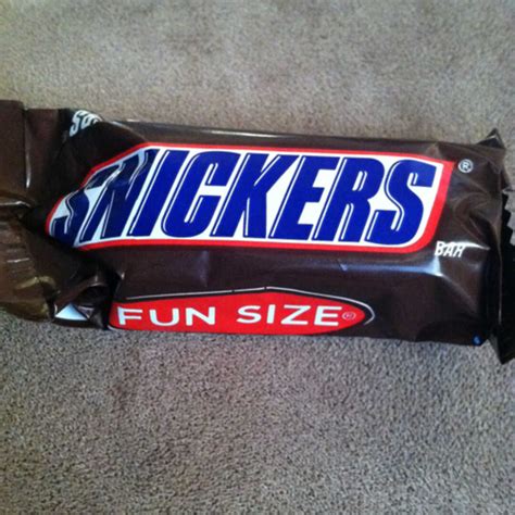 How much fat is in fun size bars - calories, carbs, nutrition