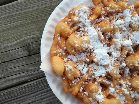 How much fat is in funnel cake - calories, carbs, nutrition