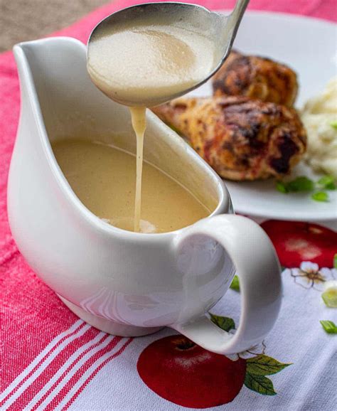 How much fat is in gravy poultry homemade 2 oz ladle - calories, carbs, nutrition