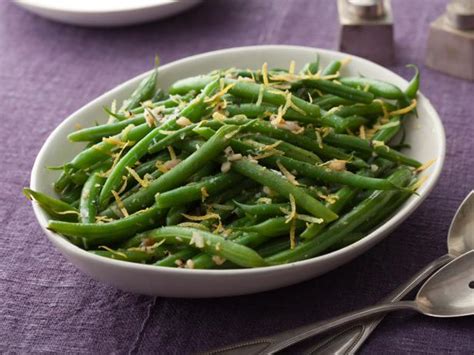 How much fat is in green beans with lemon & walnuts - calories, carbs, nutrition