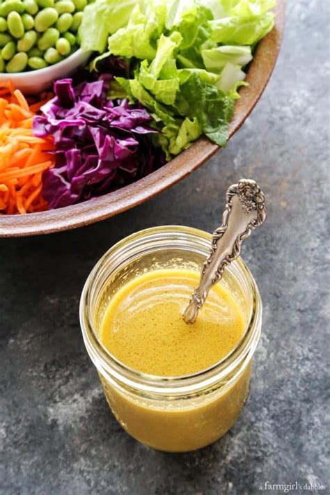 How much fat is in green curry vinaigrette - calories, carbs, nutrition