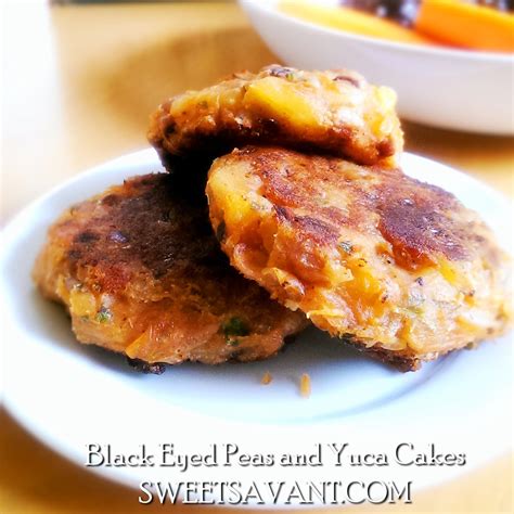 How much fat is in griddled black eyed pea cake - calories, carbs, nutrition