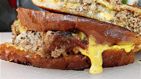 How much fat is in grilled bbq meatloaf sandwich - calories, carbs, nutrition