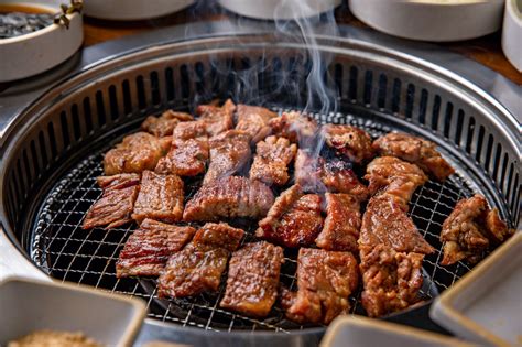 How much fat is in grilled beef korean-style - calories, carbs, nutrition