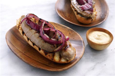 How much fat is in grilled brat and onion sandwich - calories, carbs, nutrition