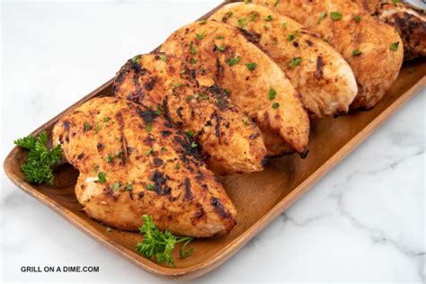 How much fat is in grilled cajun chicken - calories, carbs, nutrition
