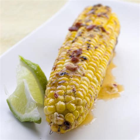 How much fat is in grilled chipolte corn - calories, carbs, nutrition