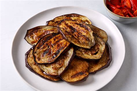 How much fat is in grilled eggplant with balsamic & basil - calories, carbs, nutrition