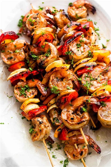 How much fat is in grilled shrimp skewers - calories, carbs, nutrition