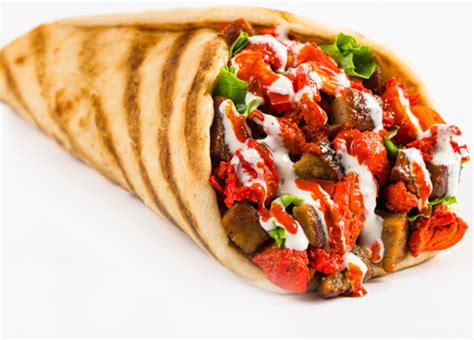 How much fat is in halal chicken gyro meat - calories, carbs, nutrition