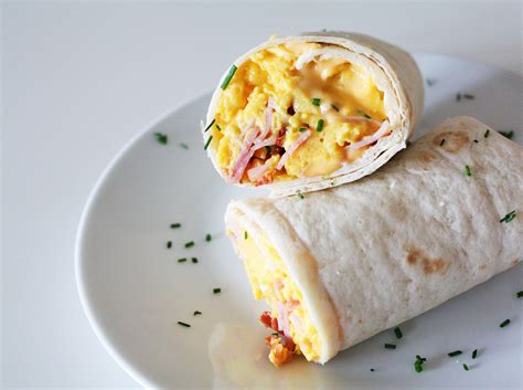 How much fat is in ham cheddar white wrap (52189.10) - calories, carbs, nutrition
