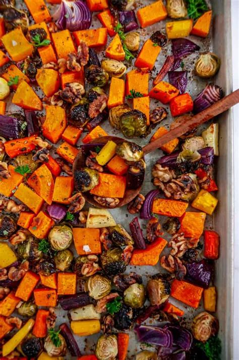 How much fat is in harvest roasted vegetables - calories, carbs, nutrition