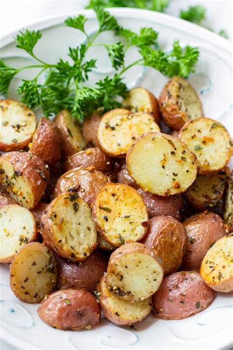 How much fat is in herb browned fresh potatoes, roasted - calories, carbs, nutrition