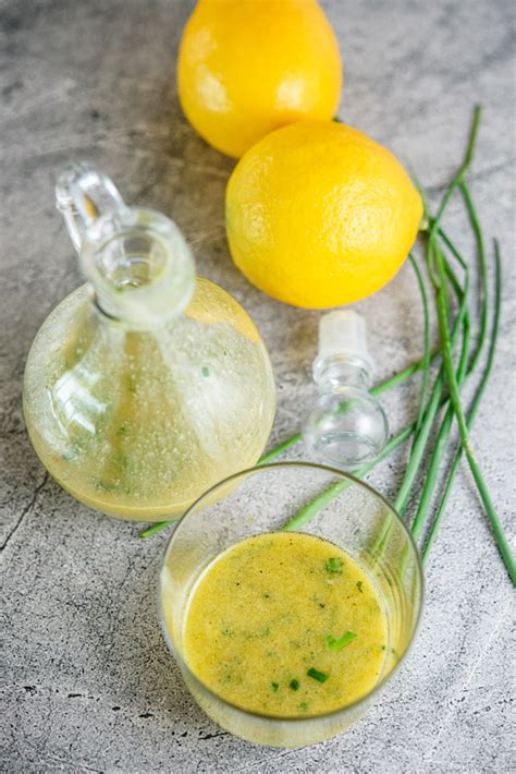 How much fat is in herbed vinaigrette - calories, carbs, nutrition