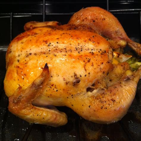 How much fat is in honey brined roasted chicken - calories, carbs, nutrition