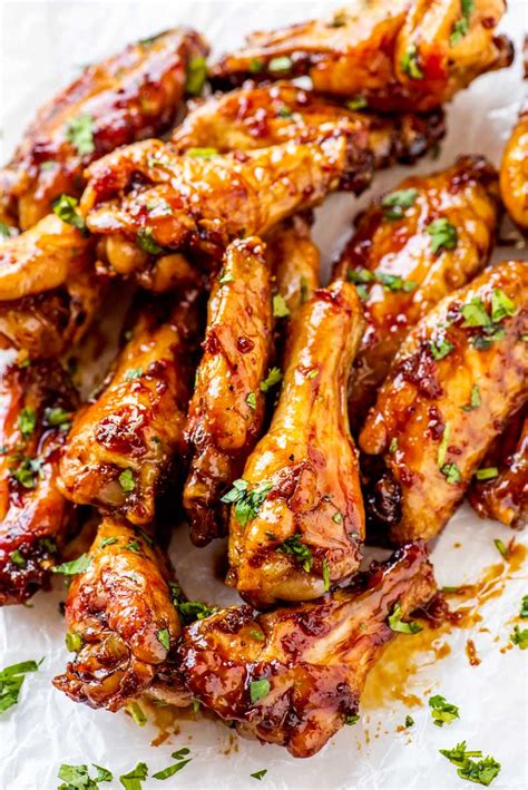 How much fat is in honey dip-style chicken wings - calories, carbs, nutrition