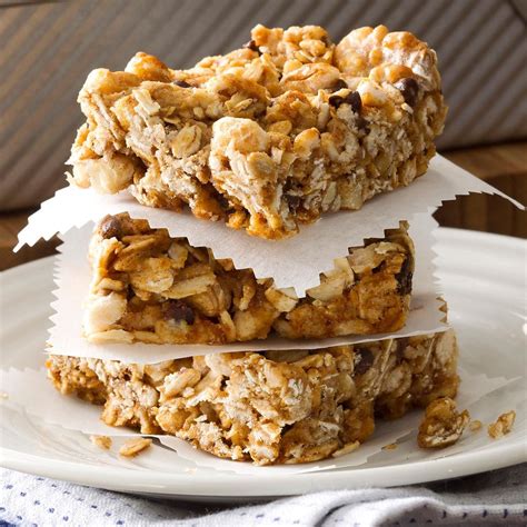 How much fat is in honey granola bar - calories, carbs, nutrition