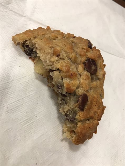 How much fat is in hope's royal cookie - calories, carbs, nutrition