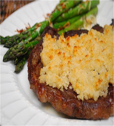 How much fat is in horseradish crusted cubed steak - calories, carbs, nutrition