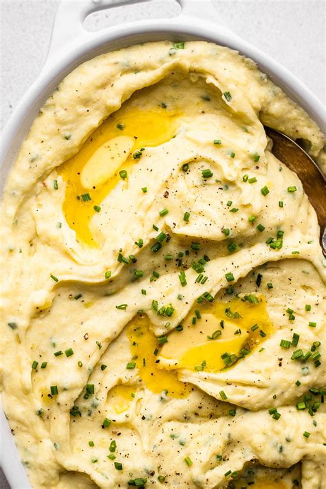 How much fat is in horseradish whipped yukon gold potatoes - calories, carbs, nutrition