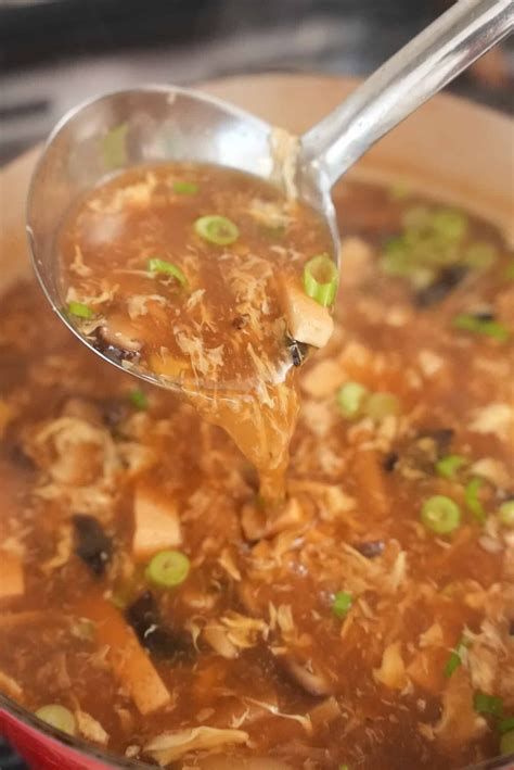 How much fat is in hot and sour soup - calories, carbs, nutrition