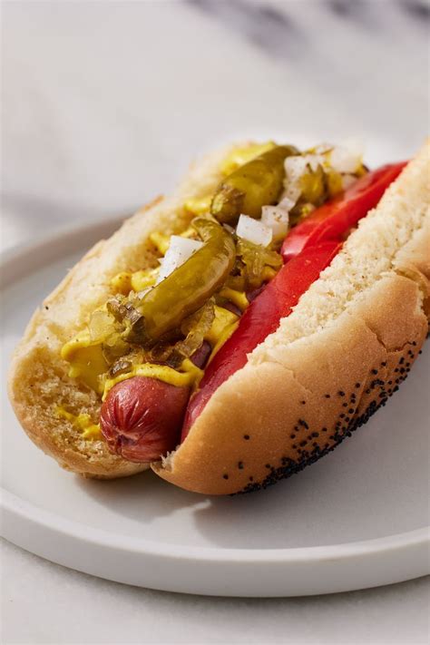 How much fat is in hot dog all beef 8-1 chicago style - calories, carbs, nutrition