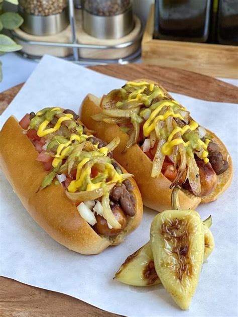 How much fat is in hot dog all beef 8-1 the sonoran - calories, carbs, nutrition