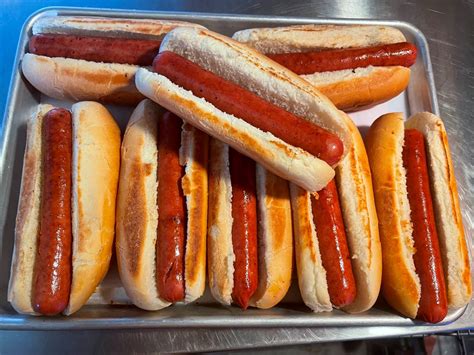 How much fat is in hot dog fiesta (bostwick) - calories, carbs, nutrition