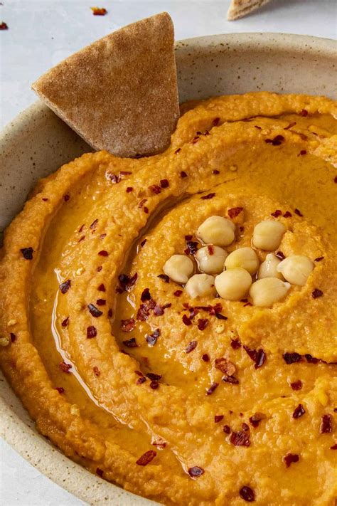 How much fat is in hummus roasted red pepper - calories, carbs, nutrition