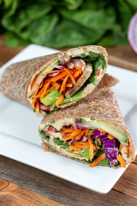 How much fat is in hummus veggie wrap - calories, carbs, nutrition