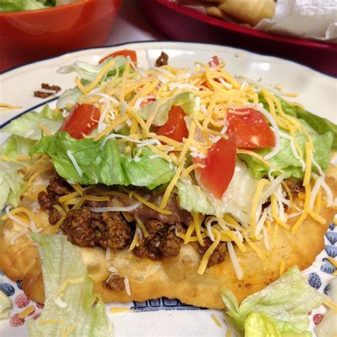 How much fat is in indian tacos - calories, carbs, nutrition