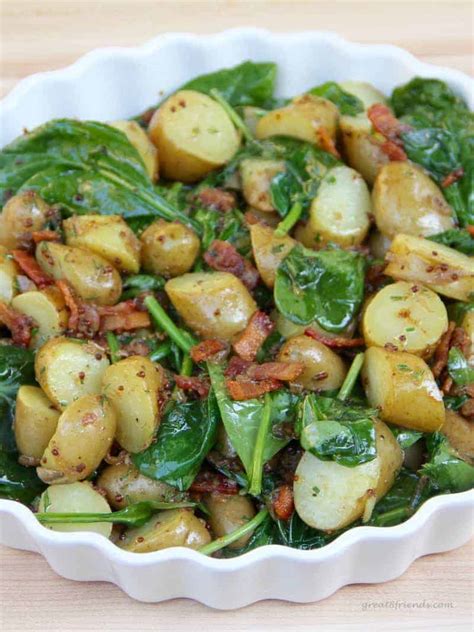 How much fat is in irish potato pie and warm bacon vinaigrette spinach side salad - calories, carbs, nutrition