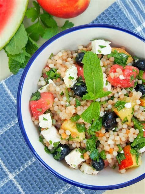 How much fat is in israeli couscous with grilled fruit - calories, carbs, nutrition