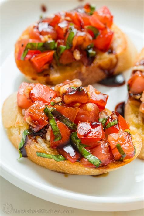 How much fat is in italian bruschetta - calories, carbs, nutrition