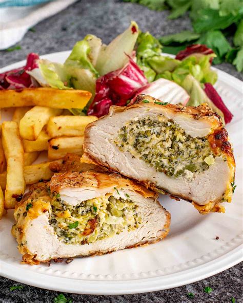 How much fat is in italian style cheese stuffed chicken #403 - calories, carbs, nutrition
