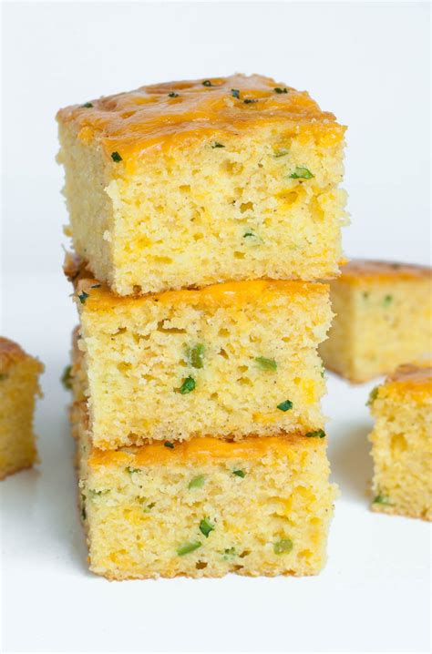 How much fat is in jalapeno cheddar cornbread squares - calories, carbs, nutrition