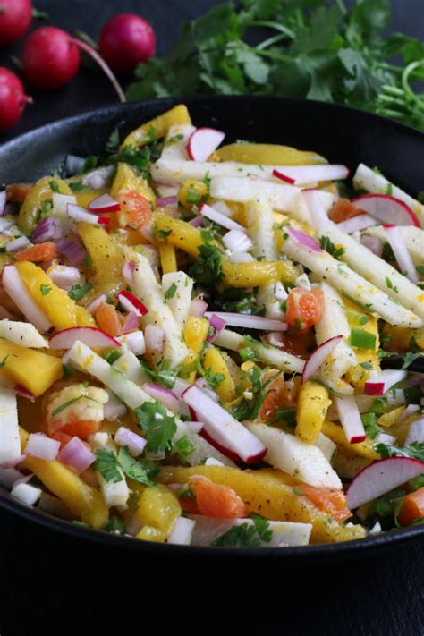 How much fat is in jicama and mango salad (13294.0) - calories, carbs, nutrition