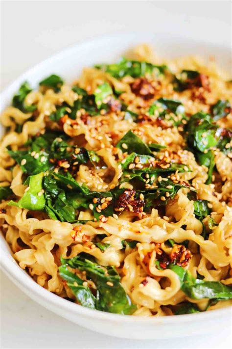 How much fat is in kale/noodles with ginger sauce (86222.3) - calories, carbs, nutrition