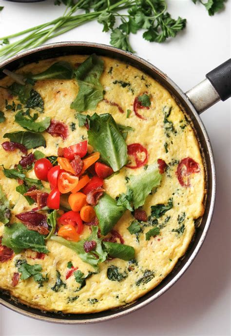 How much fat is in kale and bacon frittata - calories, carbs, nutrition