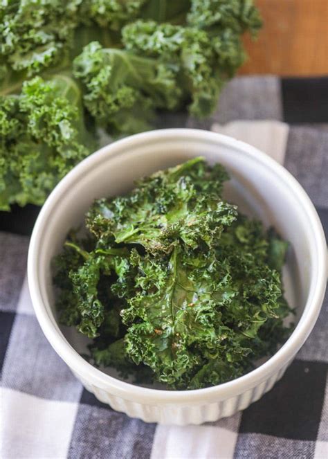 How much fat is in kale chips - calories, carbs, nutrition