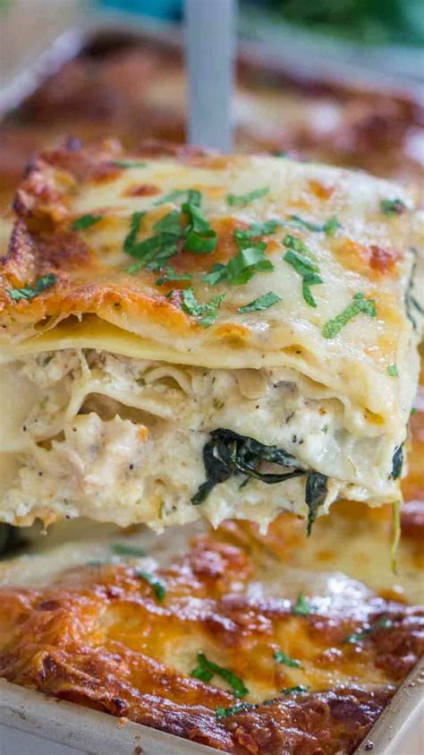 How much fat is in lasagna white alfredo fp slc=4x8 - calories, carbs, nutrition