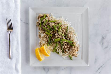 How much fat is in lean lemon turkey- small - calories, carbs, nutrition
