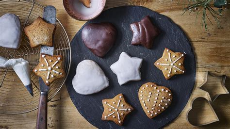 How much fat is in lebkuchen - calories, carbs, nutrition