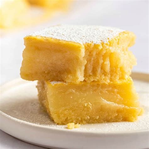 How much fat is in lemon bar - calories, carbs, nutrition