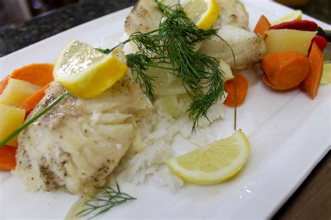 How much fat is in lemon dill cod, baked - calories, carbs, nutrition