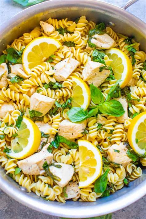 How much fat is in lemon pepper spinach - calories, carbs, nutrition