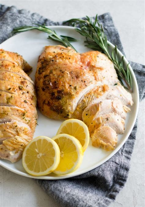 How much fat is in lemon rosemary turkey sandwich - calories, carbs, nutrition