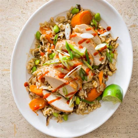 How much fat is in lemongrass chicken, edamame risotto, ginger glazed carrots (400hs) - calories, carbs, nutrition