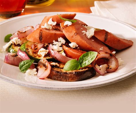 How much fat is in lincolnshire sausages with mediterranean style vegetables - calories, carbs, nutrition